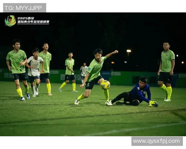 足球明星带球瞬间精彩回顾展现运动魅力与激情的完美结合 足球明星带球瞬间精彩回顾展现运动魅力与激情的完美结合